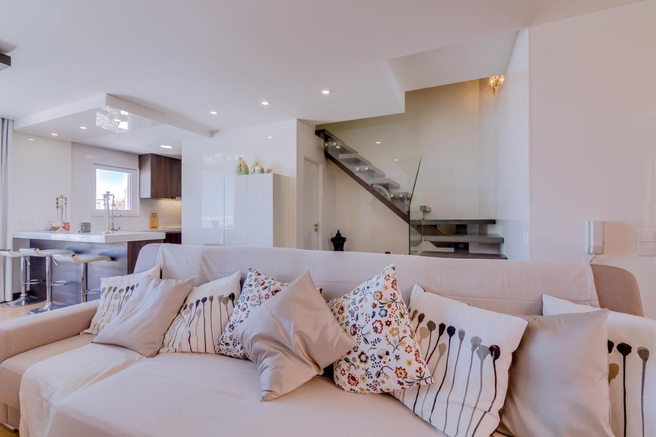 Gold Suites - Luxurious Apartment - Sea View Виламура Екстериор снимка