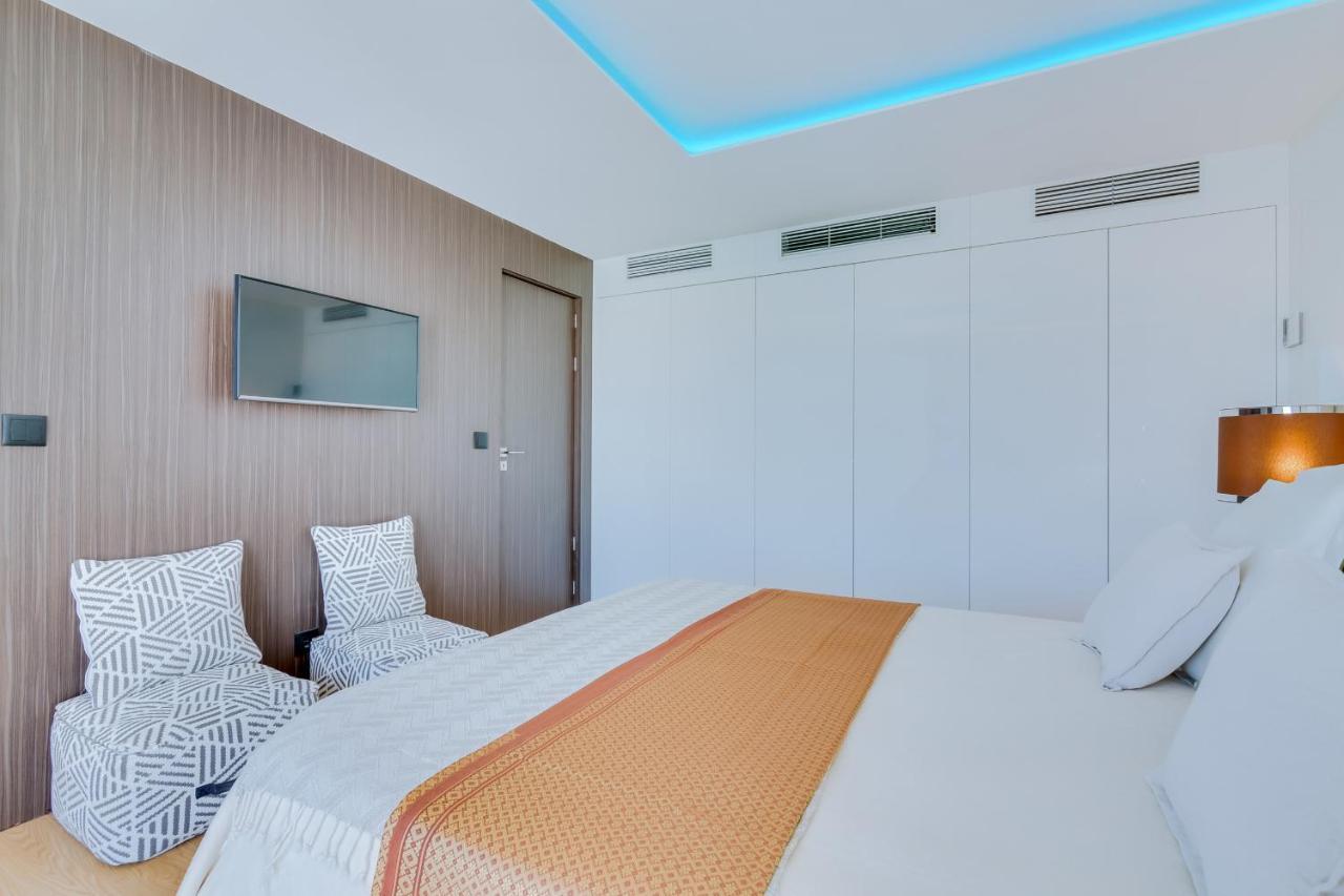 Gold Suites - Luxurious Apartment - Sea View Виламура Екстериор снимка