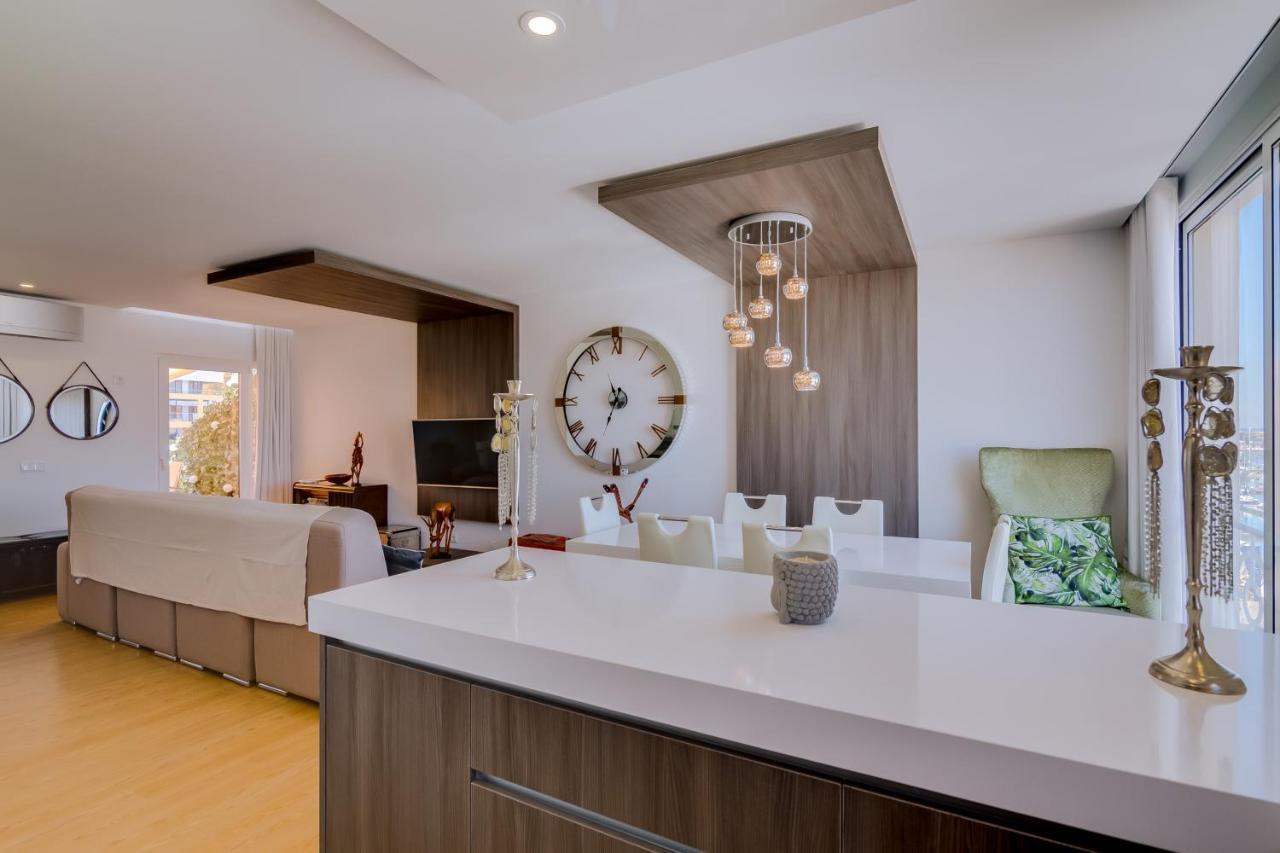 Gold Suites - Luxurious Apartment - Sea View Виламура Екстериор снимка