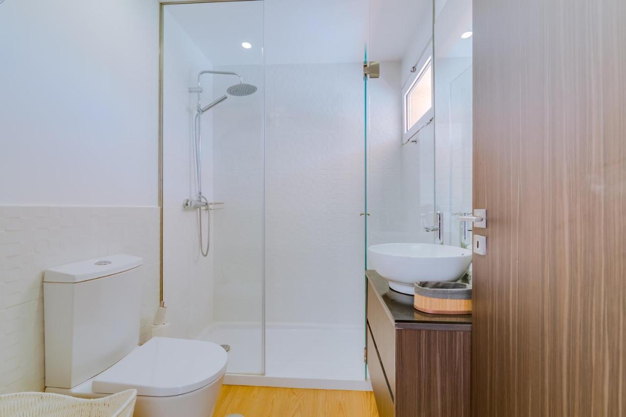Gold Suites - Luxurious Apartment - Sea View Виламура Екстериор снимка